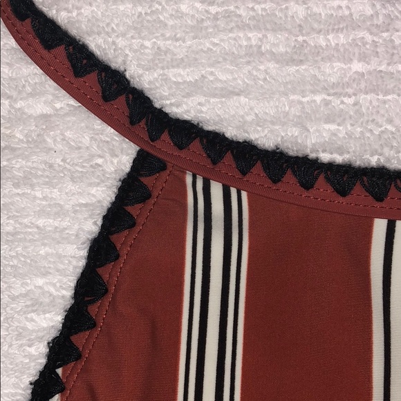 One piece Backless Halter Swimsuit - Picture 2 of 6